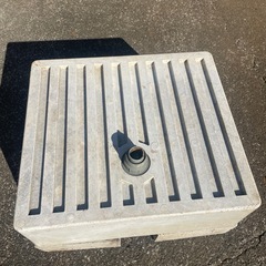 引取先決定　庭用　洗面台の画像