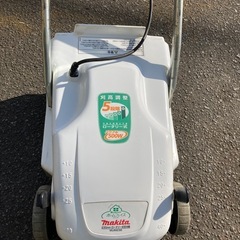 マキタ　230mm芝刈り機MUM236  リサイクルショップ宮崎屋　佐土原店　25.12.1の画像