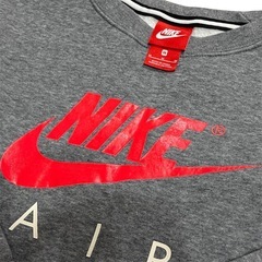 NIKEトレーナーsizeM AIRロゴプリントの画像