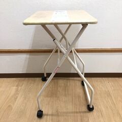 stp-3599　DCM　折りたたみデスク　キャスター付き　ストッパーあり　コンパクト　ホワイト系　スチール脚　フォールディングテーブル　ミニテーブル　サイドテーブル　作業台　移動可の画像