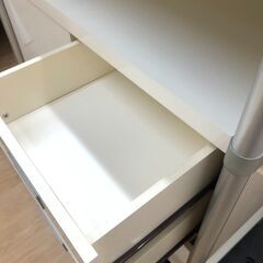 stp-3600　キッチンキャビネット　ホワイト　キッチンカウンター　幅90cm　白系　引出3杯　扉収納　キッチンボード　家電ボード　キッチン収納　しっかりした作り　ニトリ　シルキー 3-90の画像