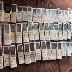 エアコンリモコン.Panasonic、SHARP、三菱、日立などの画像