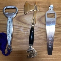 昭和レトロ 栓抜き 14個まとめ売り サッポロビール キリンビール アサヒビール キリンレモン コカコーラ 読売新聞 キョクヨー 極洋の缶詰の画像