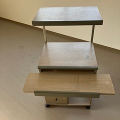 パソコン机の画像