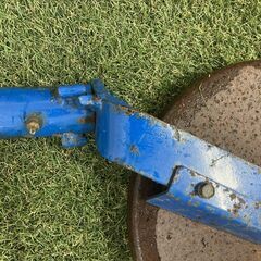 【売切御免！】980 鳥取県発 トラクター用 尾輪 セット 丸軸 部品 パーツ 現状販売 広島 岡山 島根 兵庫 あぐり家鳥取中央店の画像