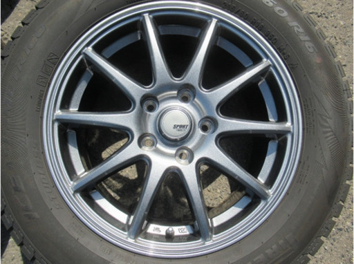 購入者決定済み　
オデッセイ　スタッドレスタイヤ４本セット　特価早い者勝ち