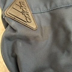 adidasボストンバッグ  修学旅行の画像