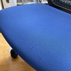 事務椅子2脚の画像
