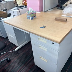 ホワイトボード　他オフィス家具もの画像