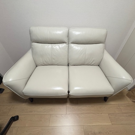 ニトリ　本革自動リクライニングソファ　2人掛け