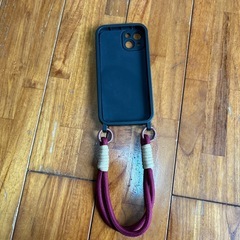 iphone14. 携帯カバーソフトタイプ ストラップ付きの画像