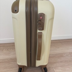 スーツケースの画像