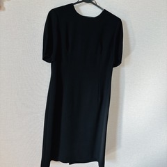 礼服13AR*STELLA CROSSブラックフォーマルスーツ美品!!の画像