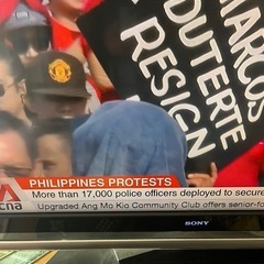 sony KDL-46W1   一緒にテレビ台の画像