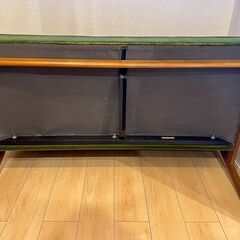 カリモク60 Kチェア2シーター ソファー 2人掛け モケットグリーン　オットマン付きの画像