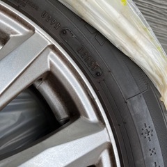 （引き渡し者決定）スタッドレスタイヤの画像