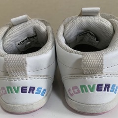 ベビースニーカーの画像