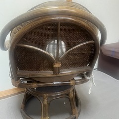 ラタン回転チェアーの画像