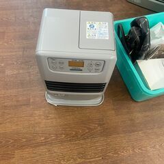リサイクルショップどりーむ天保山店　No5078 石油ファンヒーター　2024年製　高年式🎵　超美品🎵　コロナ　定価約2万円　木造7畳　鉄筋9畳　の画像