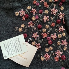 ファンシーヤーンセーターの画像