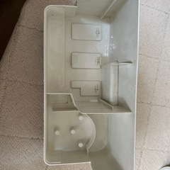 サンヨー　加湿セラミックファンヒーターの画像