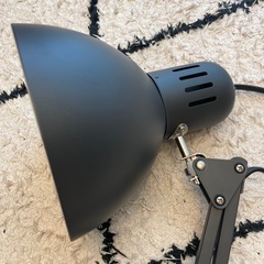 IKEA ワークランプ ランプ デスクランプ ダークグレーの画像