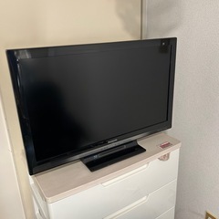 （12月15日まで掲載/セット売り限定（テレビの回収していただければ他は相談可能）/1人暮らし向け新生活応援）ニトリのシングルベットフレームとパナソニックテレビとその他セット売りの画像