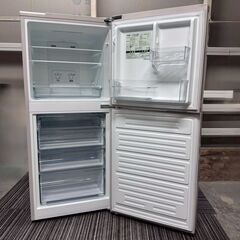 A8328【お買い得商品‼】TWINBIRD ツインバード　2018年製 冷蔵庫 冷凍冷蔵庫 2ドア 右開き 146L KHR-EJ15の画像