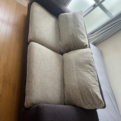 ３人掛けソファー千円‼️の画像