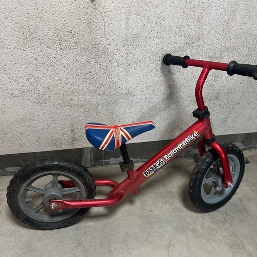 【中古】人気　子供 キック自転車赤 自転車