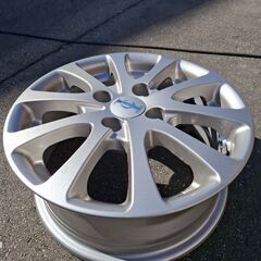 アルミホイール 5.5j-14 +40 100-4Hの画像