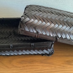 ふた付きかごの画像