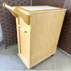 ☆キッチンワゴン 天然木 タイル天板付 幅60cm 高さ69cm キッチン収納 キャスター付き 収納ラック カトラリー ☆札幌市 白石店 の画像
