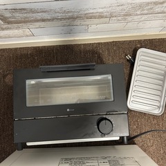 （12月15日まで掲載/セット売り限定（テレビの回収していただければ他は相談可能）/1人暮らし向け新生活応援）ニトリのシングルベットフレームとパナソニックテレビとその他セット売りの画像