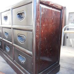 638＞　唐木　花梨　薬棚　薬箪笥　引き出し9個　3段の画像