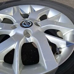 ヨコハマスタッドレスタイヤ195/65-15(22年製)&ノート純正ホイールの画像