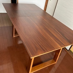 伸ばせる机　の画像