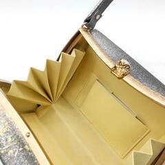 ss8085　和装バッグ グレー×ゴールド 渋め 金箔 ころんとした 物がはいる ハンドバッグ 成人式 結婚式 華やか 高級感 女性用 和服 着物用 バッグ 中古の画像