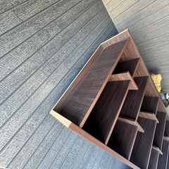 高さ180.5cm シック本棚の画像