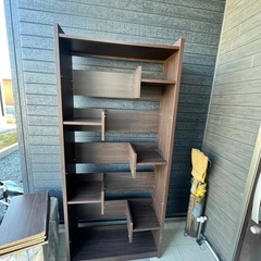 高さ180.5cm シック本棚の画像