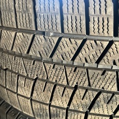 235/50R20 ダンロップスタッドレス4本セットの画像