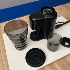 HARIO ハリオ V60 電動コーヒーグラインダーコンパクト EVC-8Bの画像