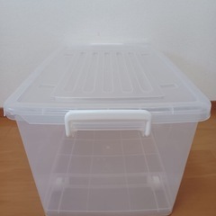 収納ボックスの画像