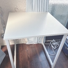 サンワダイレクト シンプルワークデスク 幅60cm×奥行60cm 組立簡単 モニターアーム対応 パソコンデスク ホワイト 100-DESKF001の画像