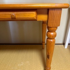 デスク　机の画像