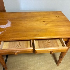 デスク　机の画像