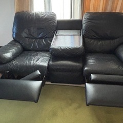 ソファー難ありの画像