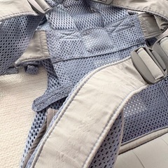 ベビービョルン ワンカイエアー 抱っこ紐の画像