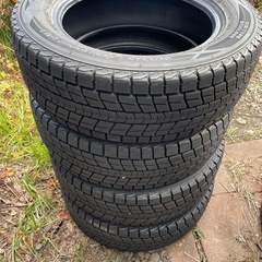 【お譲り先が決まりました。】ダンロップ　ウィンターマックスSJ8　225/60R17　２４年製　バリ溝の画像