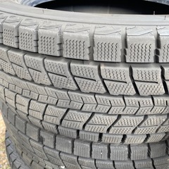 【お譲り先が決まりました。】ダンロップ　ウィンターマックスSJ8　225/60R17　２４年製　バリ溝の画像